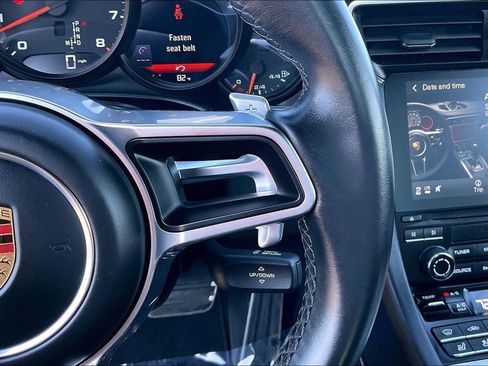 Used 2017 Porsche 911 Carrera image 14