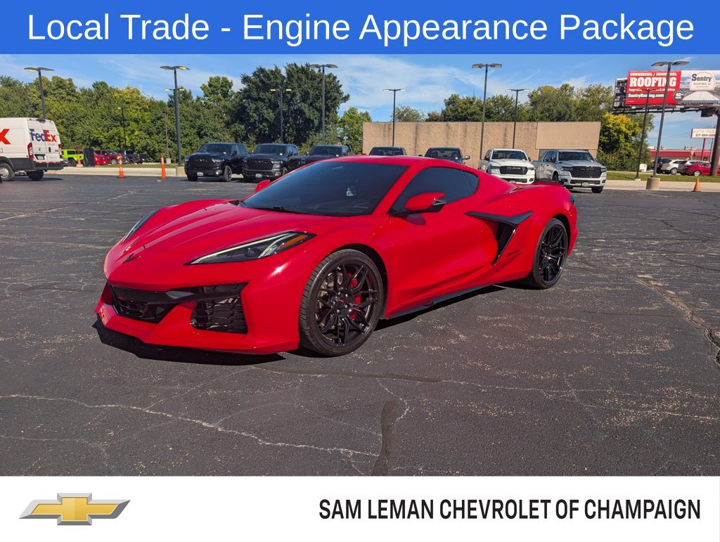 Used 2025 Chevrolet Corvette Z06 RWD image 1