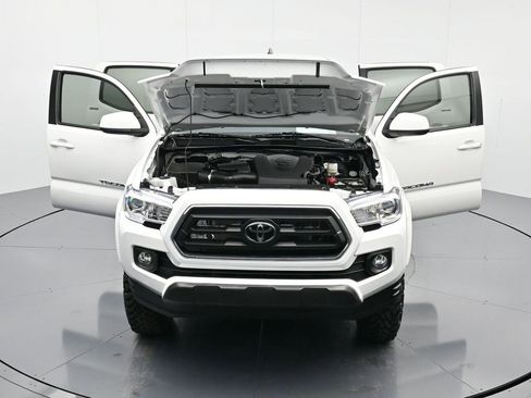 Used 2023 Toyota Tacoma SR5 image 43