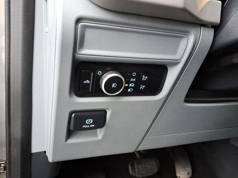 Used 2023 Ford F150 XLT image 23