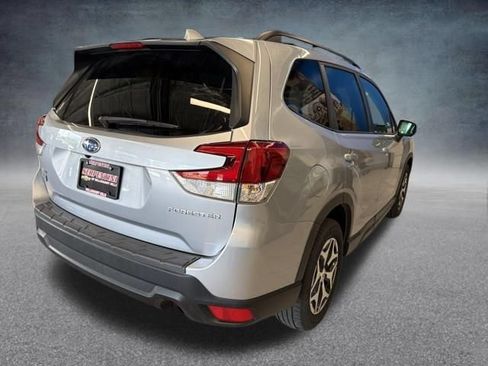 Used 2021 Subaru Forester Premium w/ Popular Package #1 AWD/4WD image 7