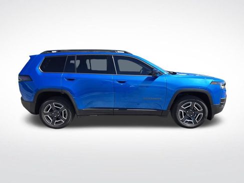 Used 2026 Jeep Cherokee Limited AWD/4WD image 2