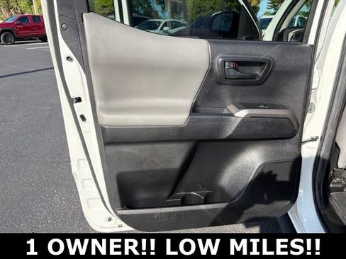 Used 2023 Toyota Tacoma SR5 w/ Technology Package AWD/4WD image 13