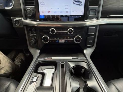 Used 2024 Ford F150 Lariat w/ Tow/Haul Package AWD/4WD image 46
