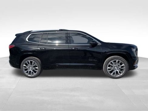 New 2026 GMC Acadia Denali w/ Super Cruise Package image 10