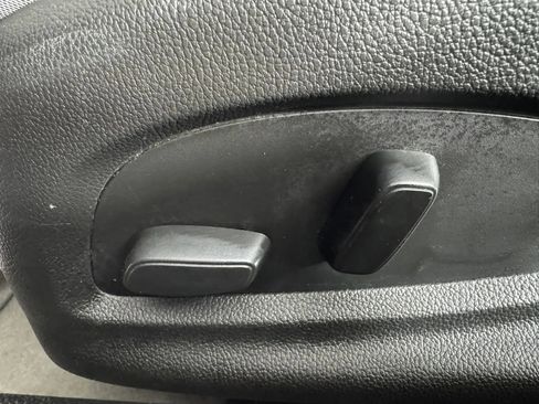 Used 2023 Chevrolet Camaro LT RWD image 28