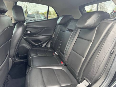 Used 2020 Buick Encore Essence AWD/4WD image 28