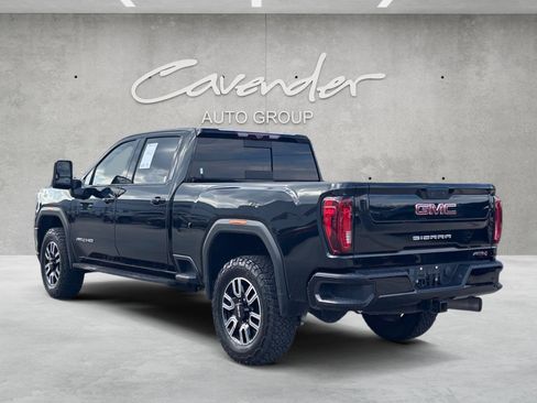 Used 2022 GMC Sierra 2500 Denali w/ Denali Black Diamond Edition image 16