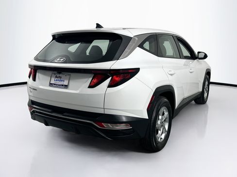Used 2023 Hyundai Tucson SE FWD image 5