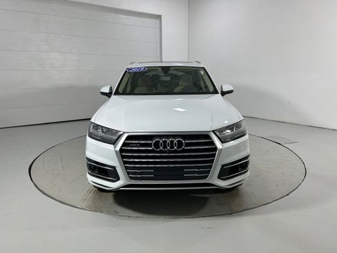 Used 2019 Audi Q7 3.0T Prestige w/ Prestige Package AWD/4WD image 17