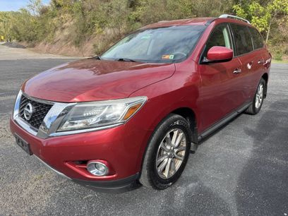 Used 2016 Nissan Pathfinder SV w/ Trailer Tow Package