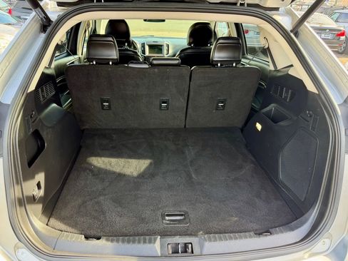 Used 2017 Ford Edge Titanium w/ Equipment Group 301A image 7