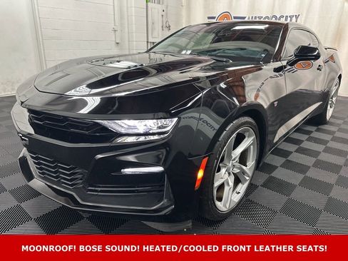 Used 2019 Chevrolet Camaro SS RWD image 1
