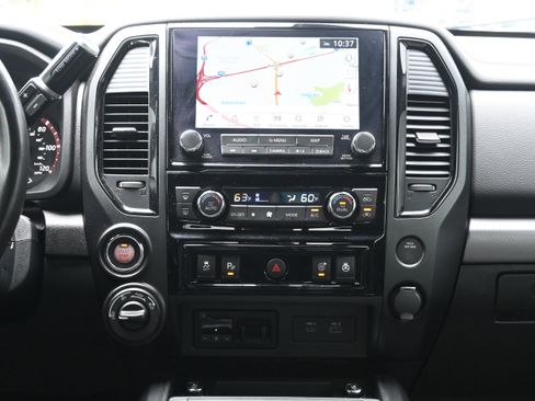 Used 2021 Nissan Titan PRO-4X w/ Pro-4x Convenience Package AWD/4WD image 26