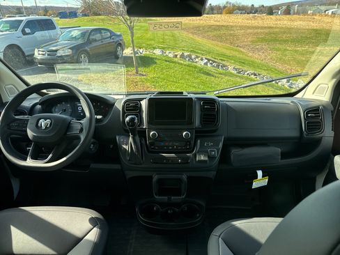 New 2026 RAM ProMaster 2500 w/ Power Group image 3