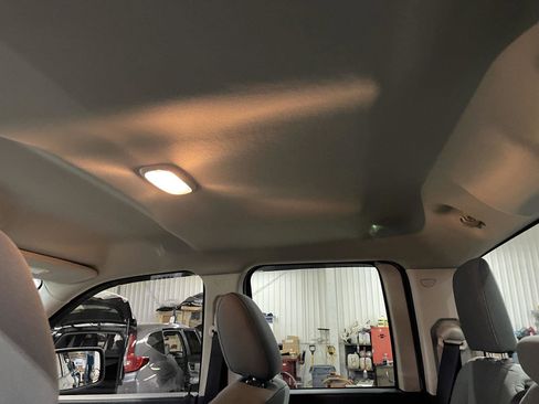 Used 2014 RAM 1500 Express image 25