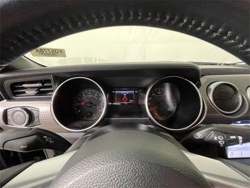 Used 2019 Ford Mustang GT w/ Performance Package - Level 2 image 5