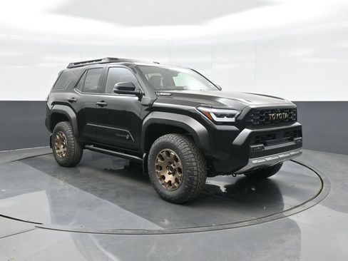 New 2026 Toyota 4Runner Trailhunter image 1