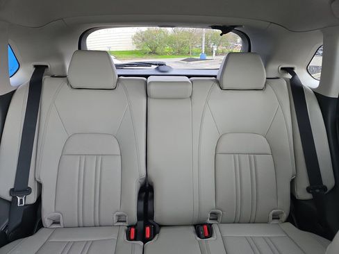 Certified 2024 Honda HR-V EX-L image 28