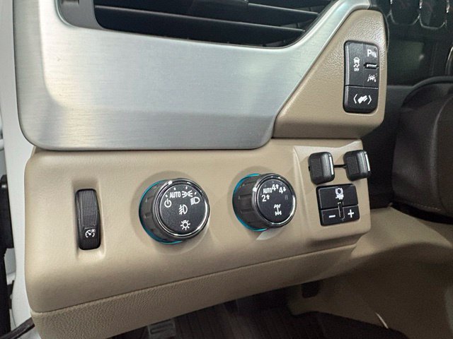 Used 2019 GMC Yukon XL SLT AWD/4WD image 22