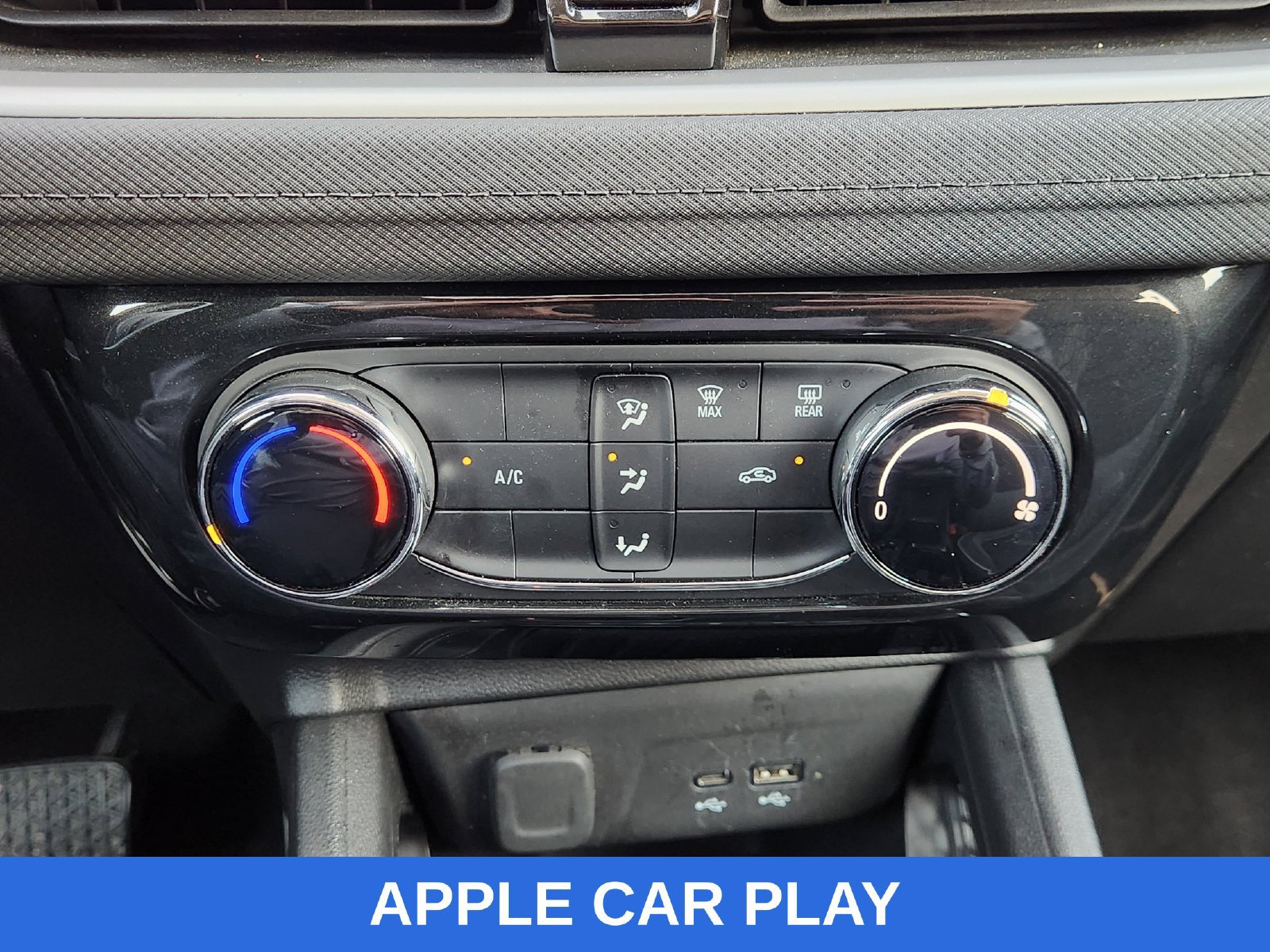 Used 2024 Chevrolet TrailBlazer LT AWD/4WD image 22