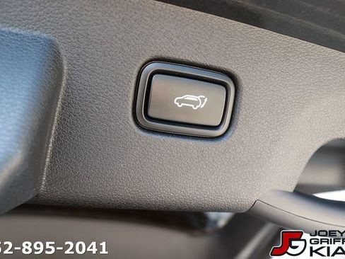 Certified 2026 Kia Sportage SX FWD image 17