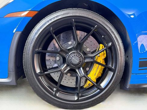 Used 2022 Porsche 911 GT3 image 30