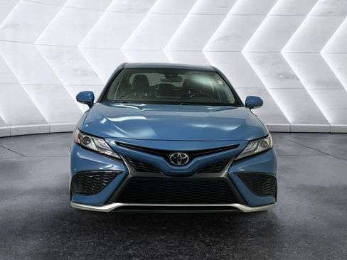 Used 2024 Toyota Camry XSE FWD image 2