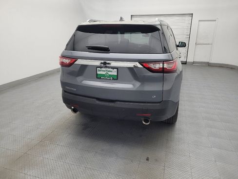 Used 2018 Chevrolet Traverse LT image 7