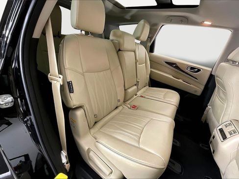 Used 2018 INFINITI QX60 Luxe w/ Deluxe Technology Package image 24