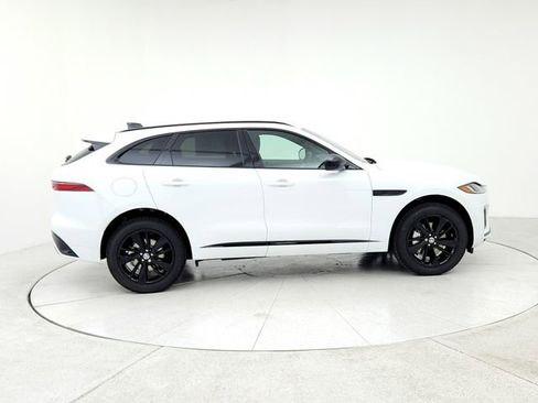 Certified 2025 Jaguar F-PACE R-Dynamic S image 4