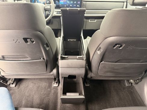 Used 2024 Hyundai Santa Fe SE image 24