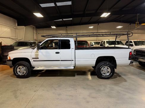 Used 2001 Dodge Ram 2500 Truck 4x4 Quad Cab image 5
