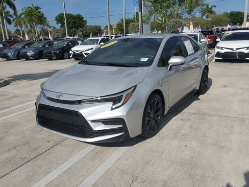 Certified 2024 Toyota Corolla SE FWD image 7