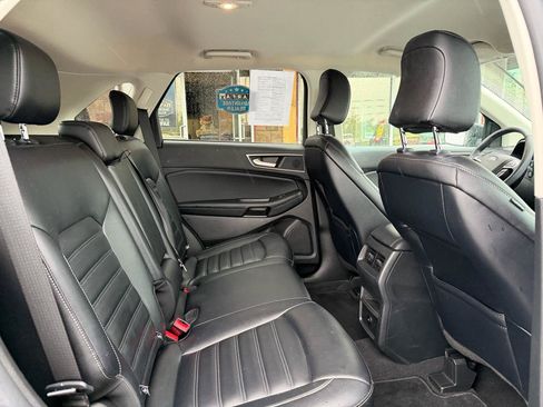 Used 2023 Ford Edge SEL AWD/4WD image 19