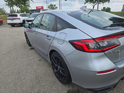 Used 2024 Honda Civic Sport image 6