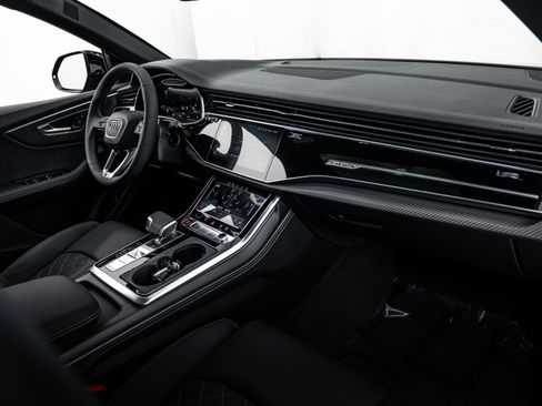 New 2026 Audi SQ8 Premium Plus AWD/4WD image 8