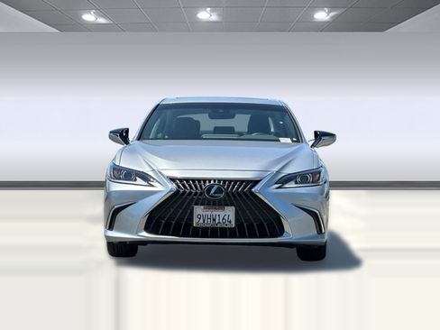 Certified 2025 Lexus ES 350 w/ Accessory Package (Z2) FWD image 6