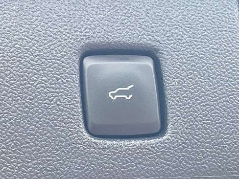 Used 2023 Ford Escape ST-Line Select w/ Tech Pack #1 AWD/4WD image 19