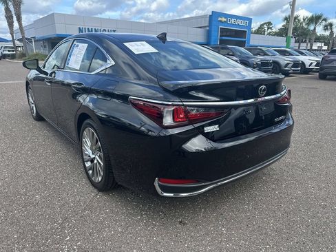 Used 2023 Lexus ES 300h w/ Accessory Package (Z2) FWD image 14