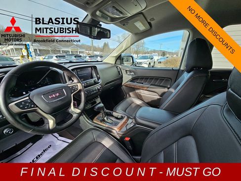 Used 2021 GMC Canyon Denali image 16