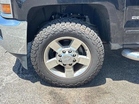 Used 2017 Chevrolet Silverado 2500 LT w/ All Star Edition AWD/4WD image 15