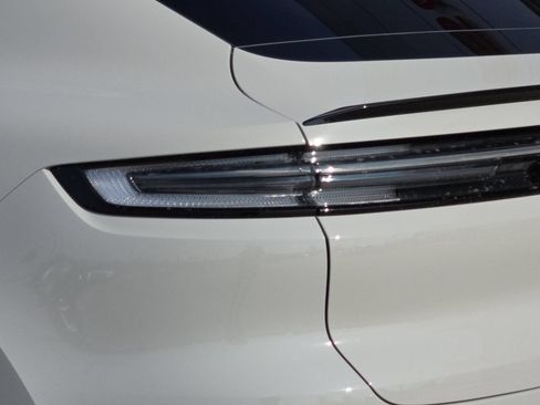 New 2026 Porsche Cayenne S AWD/4WD image 12