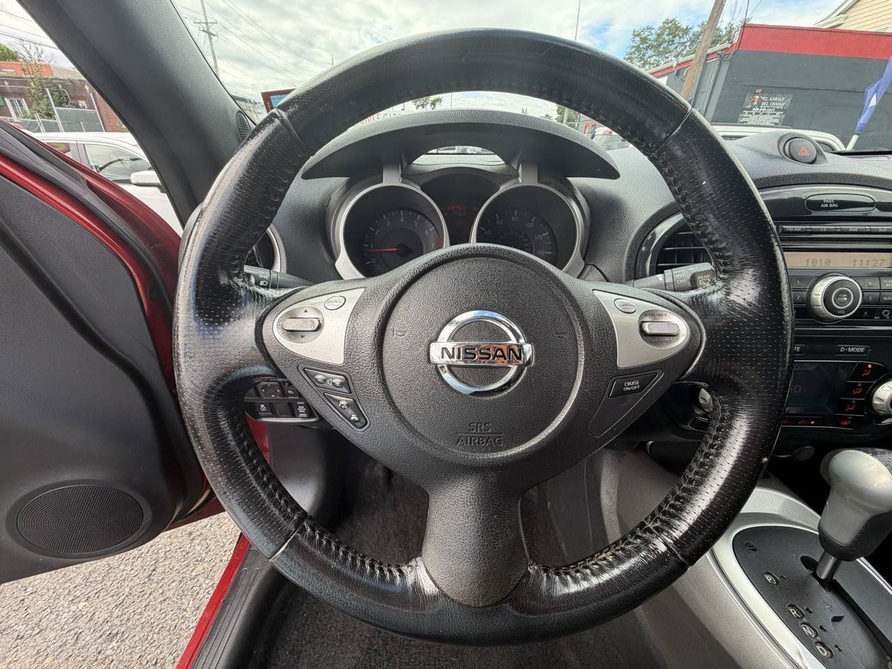 Used 2013 Nissan Juke AWD image 27