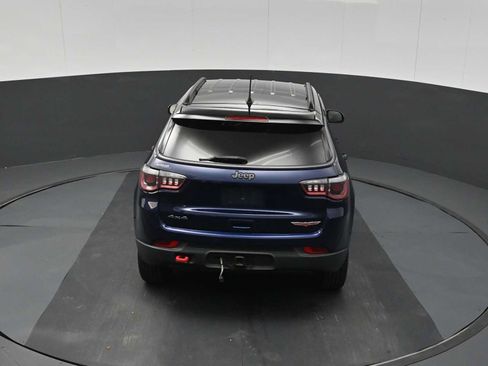 Used 2019 Jeep Compass Trailhawk w/ Popular Equipment Group AWD/4WD image 16