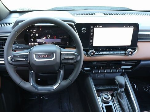 New 2026 GMC Canyon AT4 image 15