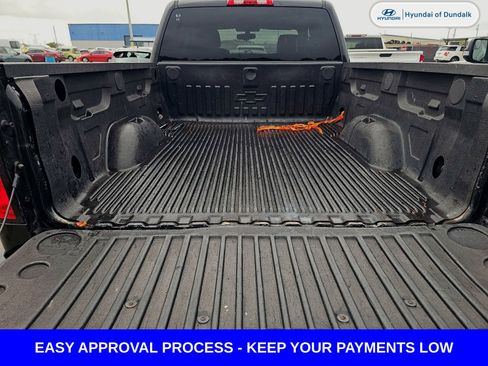 Used 2018 Chevrolet Silverado 1500 LT w/ All Star Edition image 18