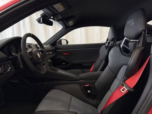 Used 2025 Porsche 718 Cayman GT4 RS image 5
