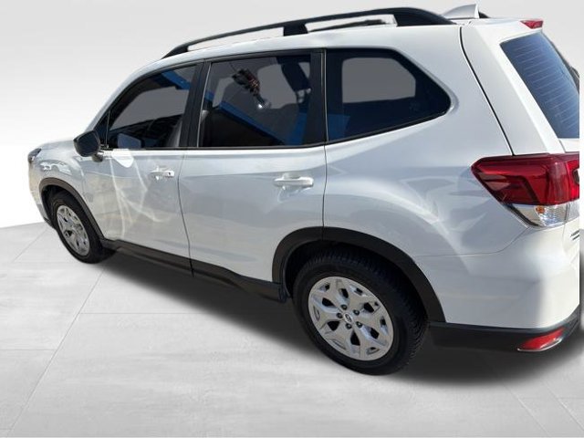 Used 2021 Subaru Forester AWD/4WD image 15