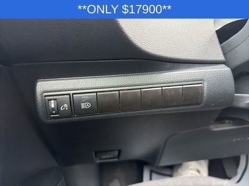 Used 2024 Toyota Corolla LE image 35